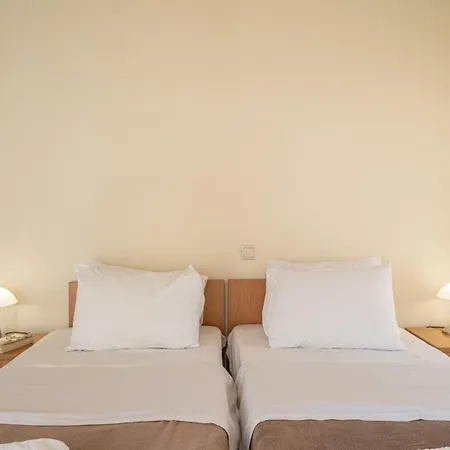 Dinos With Swimming Pool Вилла