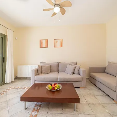 Вилла Dinos With Swimming Pool *