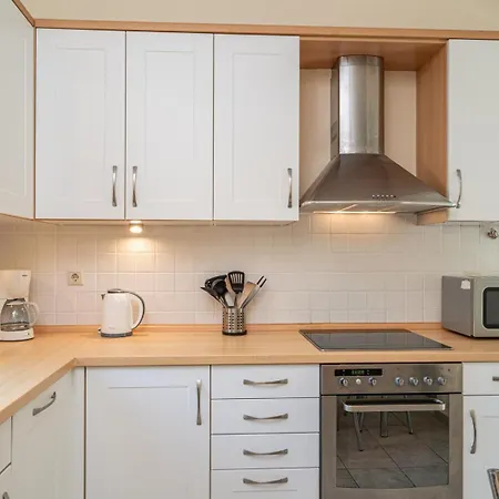 Dinos With Swimming Pool Willa